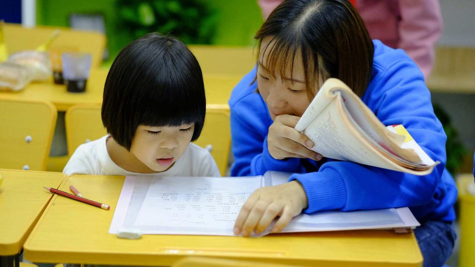 Chart showing declining financial literacy rates among younger generations