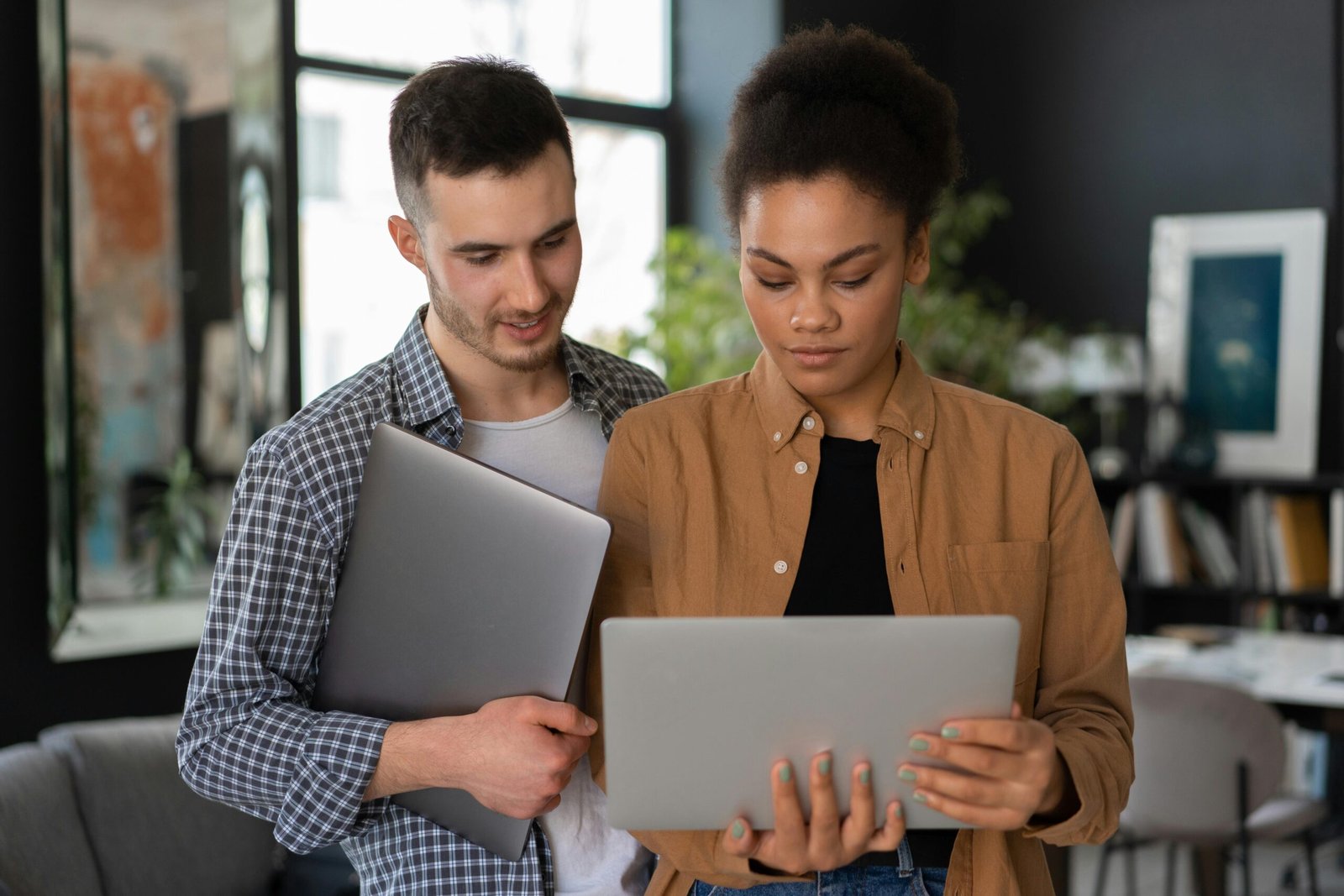 Interest Rate Communication Plans