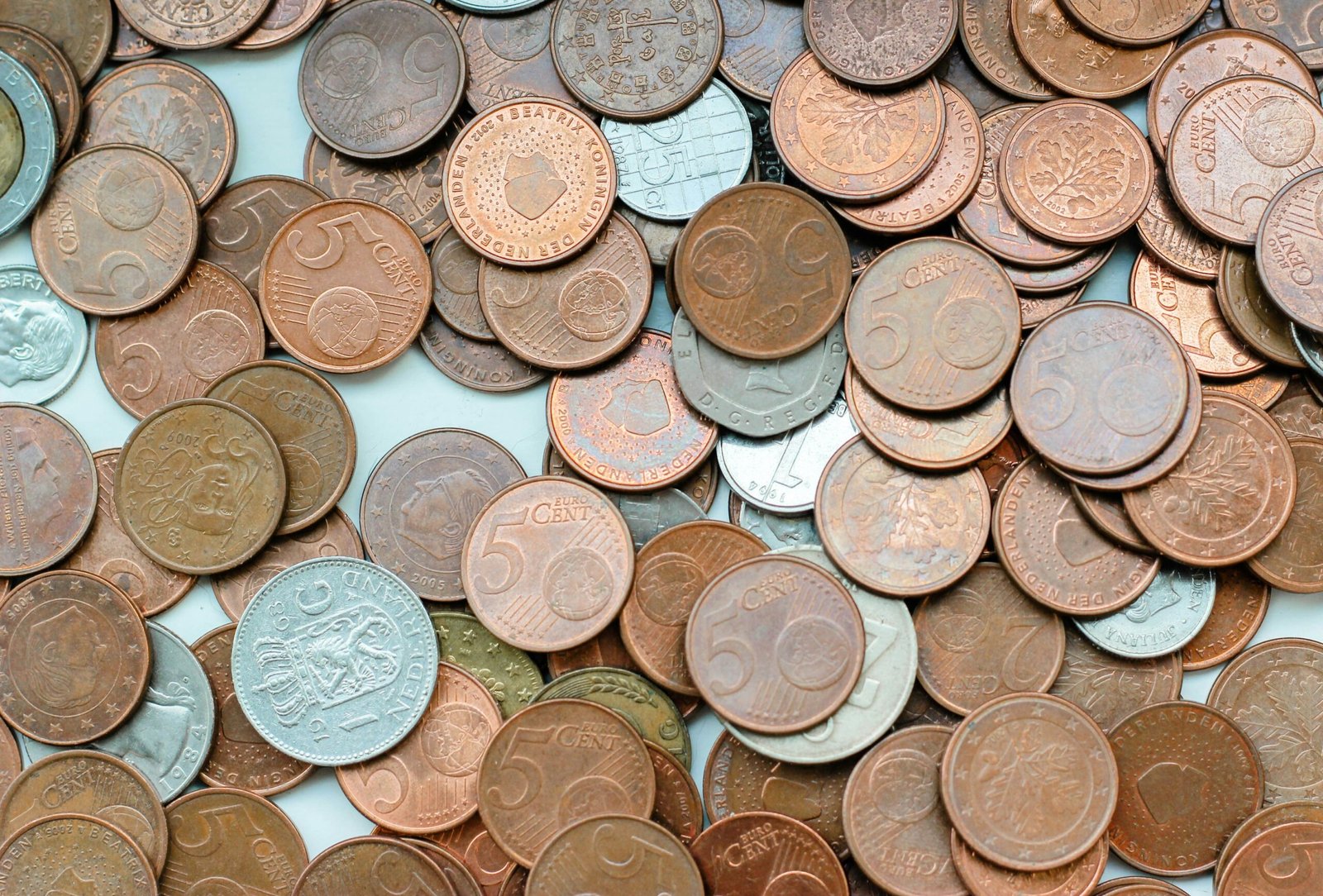Screenshot of a mobile banking app showing features of a youth savings account